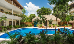 Poolside Bliss with Private Terrace & Jacuzzi